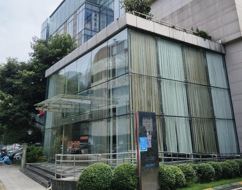 蓝光空港总部基地